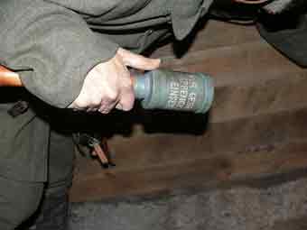 Grenade 1917  Stielhandgranate Model 24 Bovington